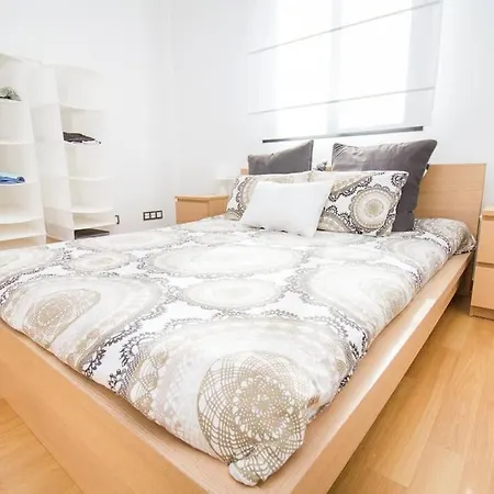 Luxury Duplex Downtown Superb Terrace&free Parking Apartment